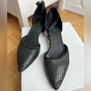 Black Ballerina Pointy Flats
